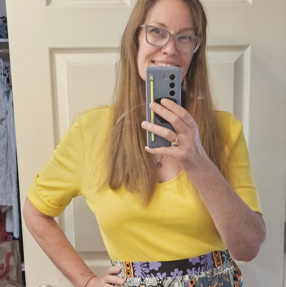 Meet your Posher, Abbey - Picture 1 of 11